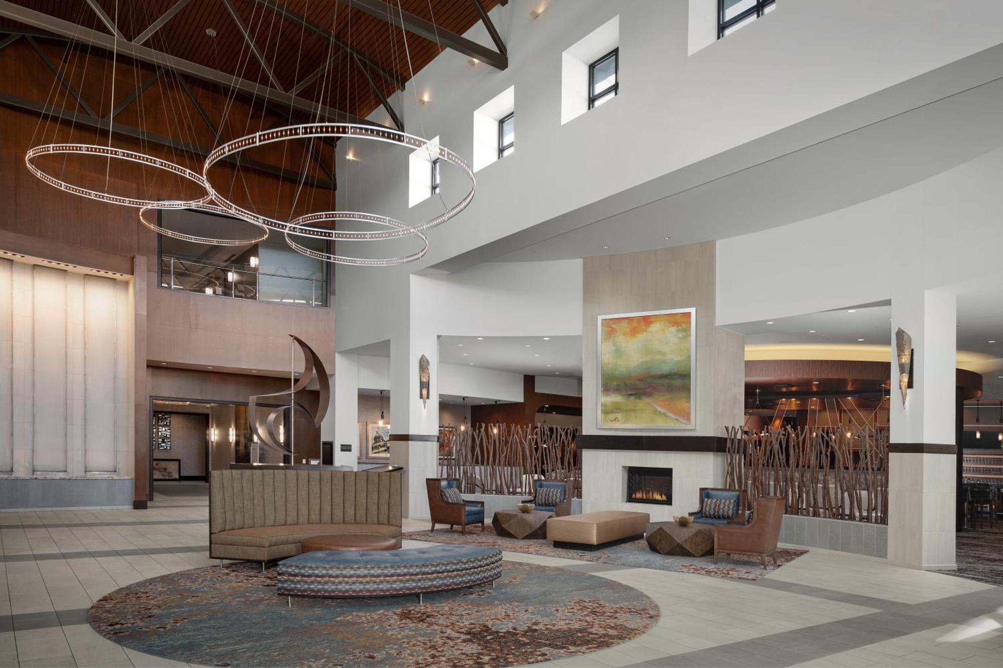 Embassy Suites Springfield Buitenkant foto
